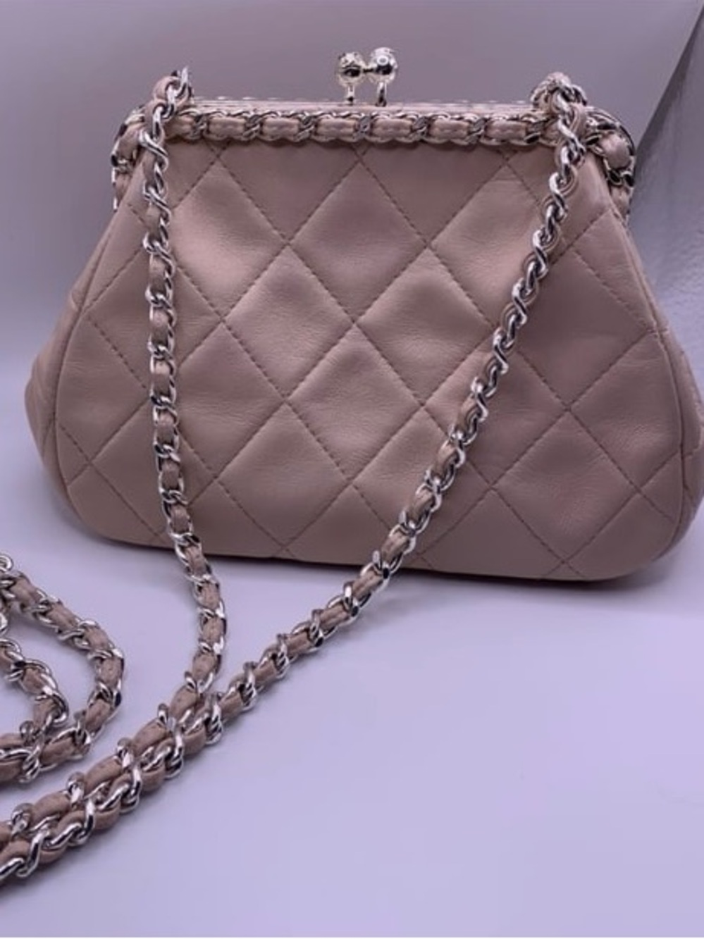 CHANEL Beige/Pale Pink Quilted Chain-Handle Shoulder Bag